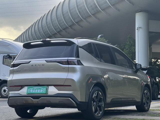 Pre-Owned AION Y 2021 Model 70 Zhiling Version