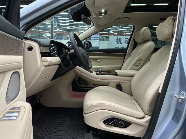 Pre - Owned 2022 AITO M7 Four - Wheel Drive Flagship Edition