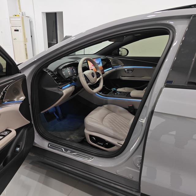 Certificated Pre-Owned BYD Han DM 2025 Intelligent Driving Version DM-i 125KM Lidar Flagship Model -u21340076