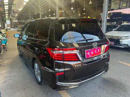 Certificated Used Dongfeng Honda Elysion 2016 Model 2.4L Supreme Version