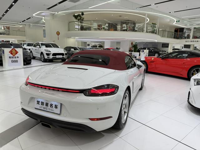 Certificated Pre-Owned Porsche 718 2018 Boxster 2.0T - u22752128