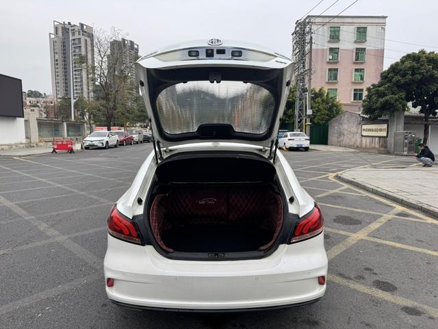 Certificated Pre-Owned MG6 2017 20T Automatic Trophy Premium Internet Version - u22628921