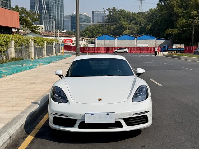 Certificated Pre-Owned Porsche 718 2020 Cayman 2.0T - u22440277