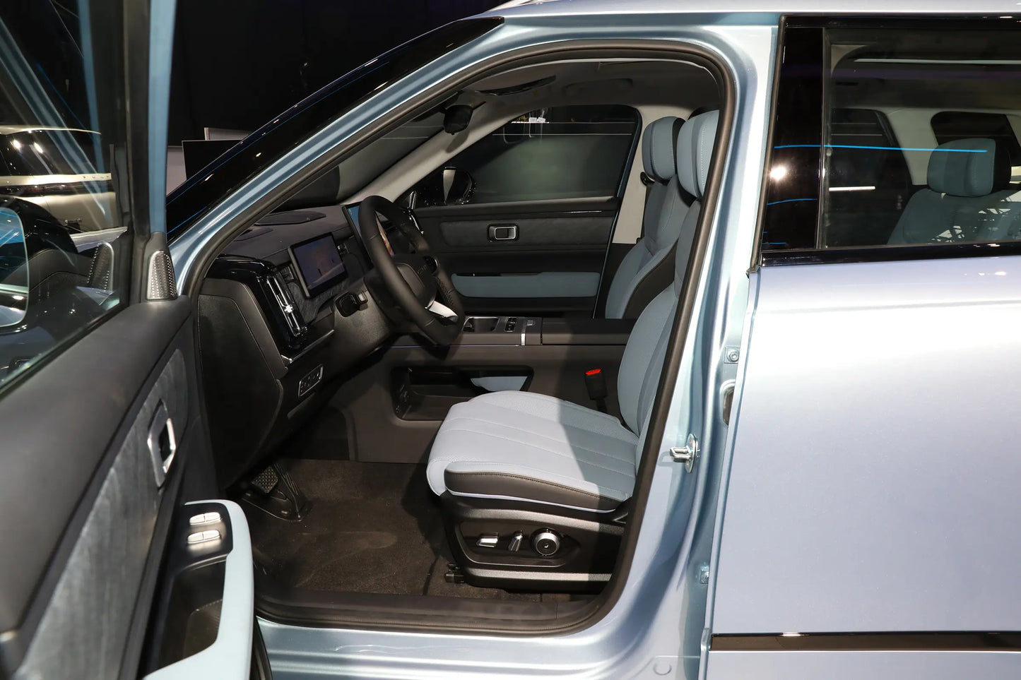 شيري فينجيون T6 - هجينة PHEV