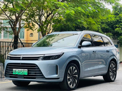 Pre - Owned 2024 AITO M7 Plus Five - seat Rear - wheel Drive Edition