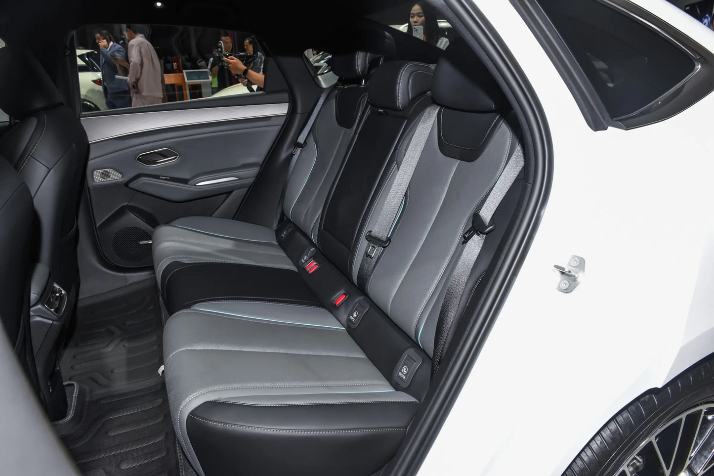 BYD Qin L DM - هجين PHEV