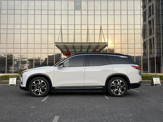 Certificated Pre-Owned NIO ES8 2018 Founder Edition -u22593436