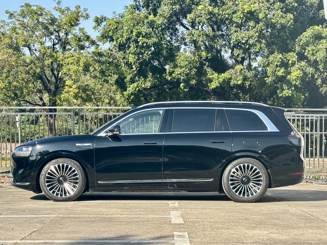 Certificated Pre-Owned Wenjie M9 2024 Extended-Range Ultra Six-Seater Edition -u22057127