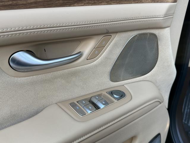 Pre - Owned AITO M7 2024 Pro Six - Seat Four - Wheel Drive Intelligent Driving Edition