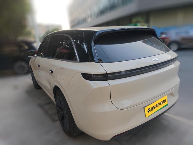 Certificated Pre-Owned Li Auto L6 2024 Pro Edition -u22733594