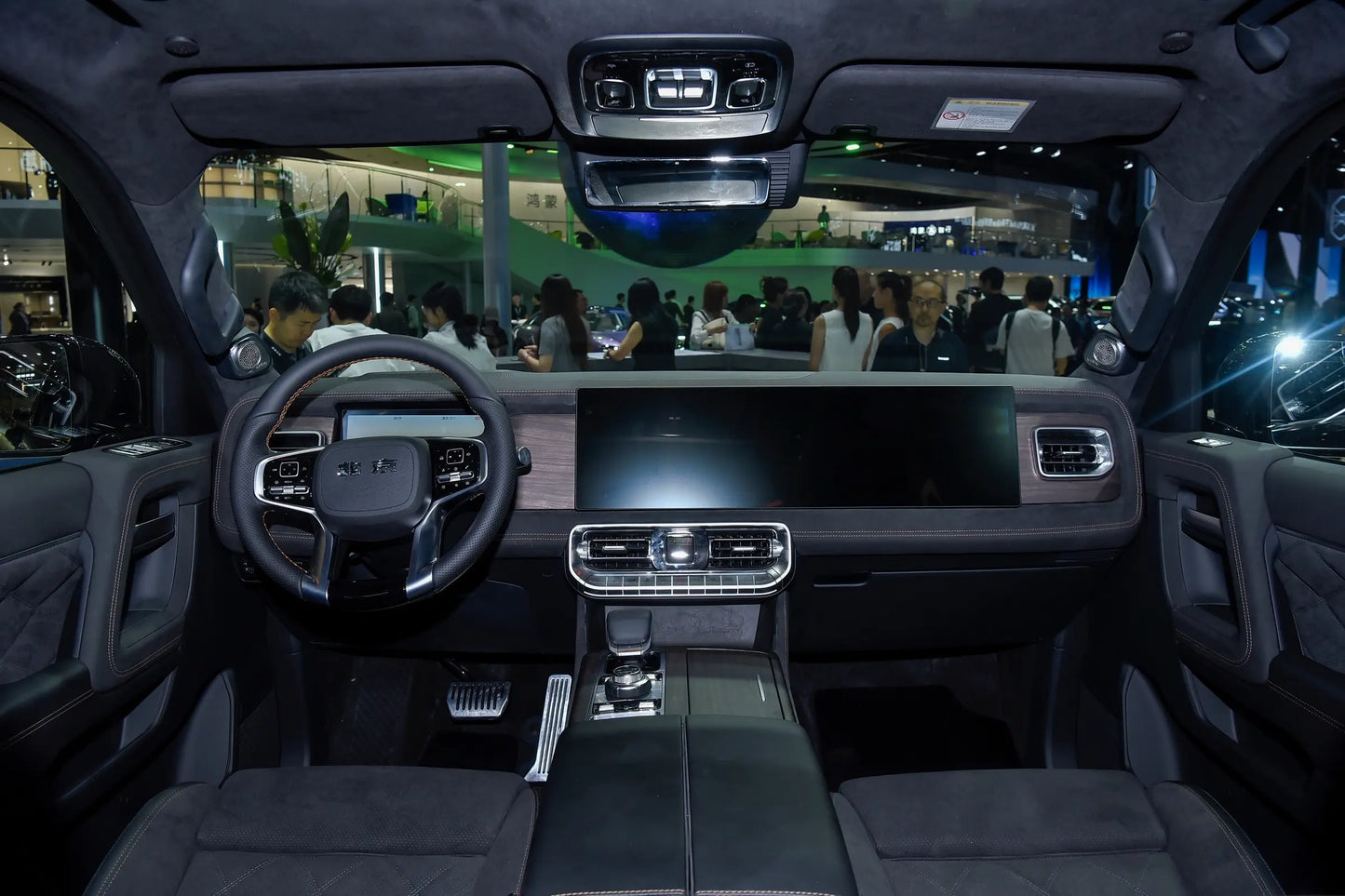 سيارة بايك BJ60 Thunder-Hybrid REEV للطرق الوعرة