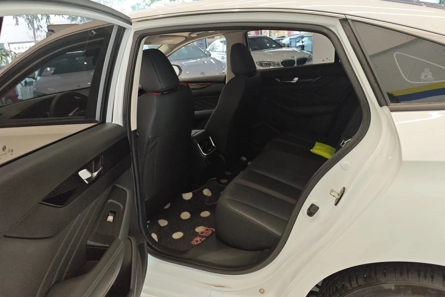 Certificated Pre-Owned Yixuan MAX 2024 1.5T Luxury Edition - u21422786