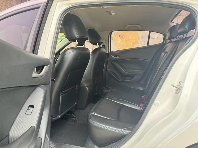 Certificated Pre-Owned Mazda 3 Axela 2017 Sedan 1.5L Automatic Comfortable Version China VI - u22546240