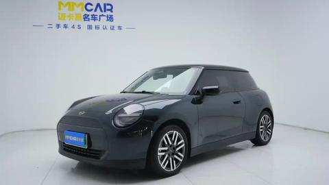 Pre-Owned Electric MINI COOPER 2024 Model COOPER E Classic Edition