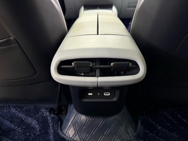 Pre-Owned Lynk & Co Z10 2024 Model 95kWh 702km 4WD ADAS Ultra