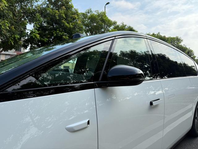 Pre-Owned Li Auto MEGA 2024 Ultra Version