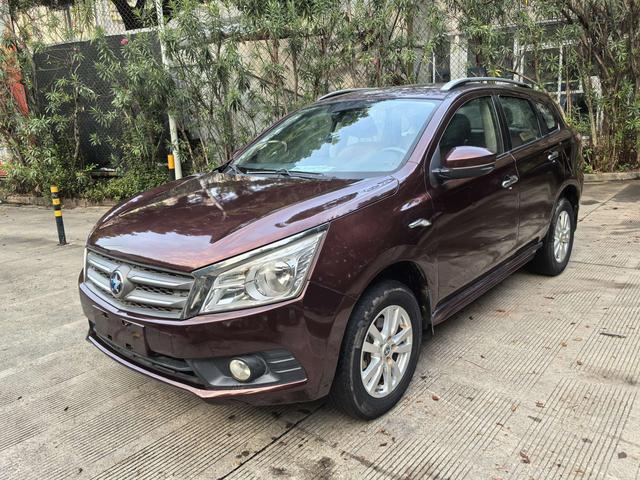 Certificated Used Venucia T70 2015 Model 2.0L CVT Ruixiang Edition