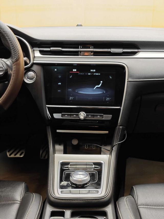 Certificated Used MG6 PHEV 2018 Edition 45T E-Drive Intelligent Hybrid Pilot Super Internet Version