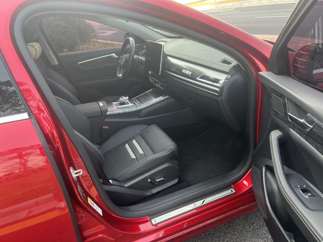 Certificated Used BYD Qin Pro DM 2018 1.5TI Automatic Intelligent Connected Sharp Glory Model