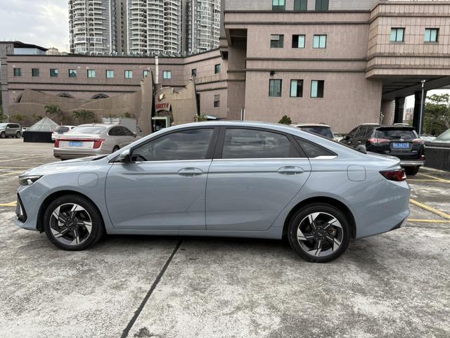 Certificated Used Geely Emgrand L HiP 2022 1.5TD-DHT Pro 100KM Super Rui