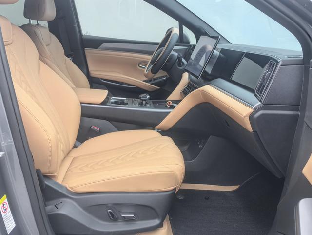 Certificated Used BYD Song L DM 2025 Intelligent Driving Edition DM-i 112KM Beyond Model