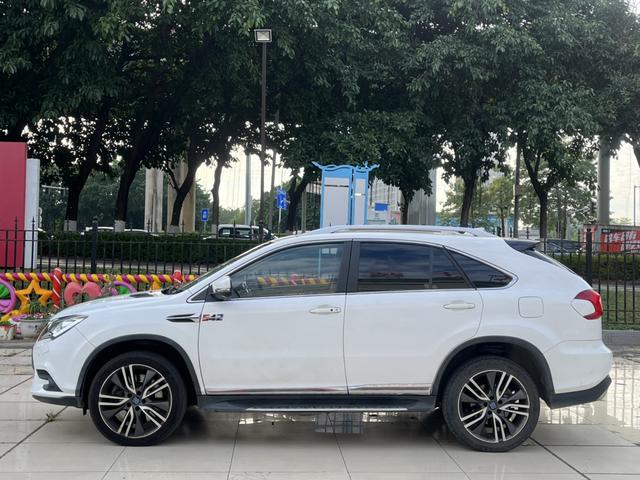 Certificated Used BYD Tang DM 2017 Edition DM 2.0T Full-time Four-wheel Drive Haute Elegance Version