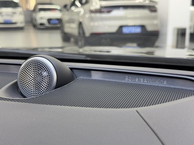 Certificated Used Volvo S90 PHEV 2020 2.0T T8 E-Drive Hybrid Inscription Luxury Edition