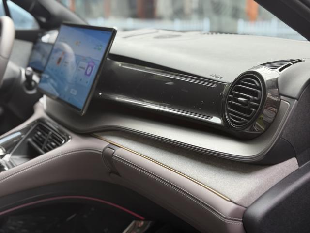 Certificated Used BYD Frigate 07 2023 DM-i 205KM Flagship