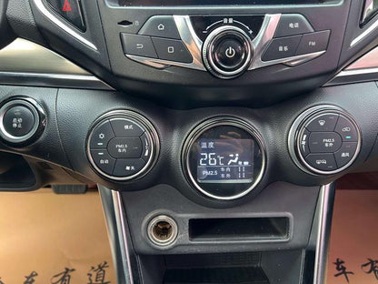 Certificated Used BYD Song DM 2017 1.5TID Full-time Four-wheel Drive Luxury Edition