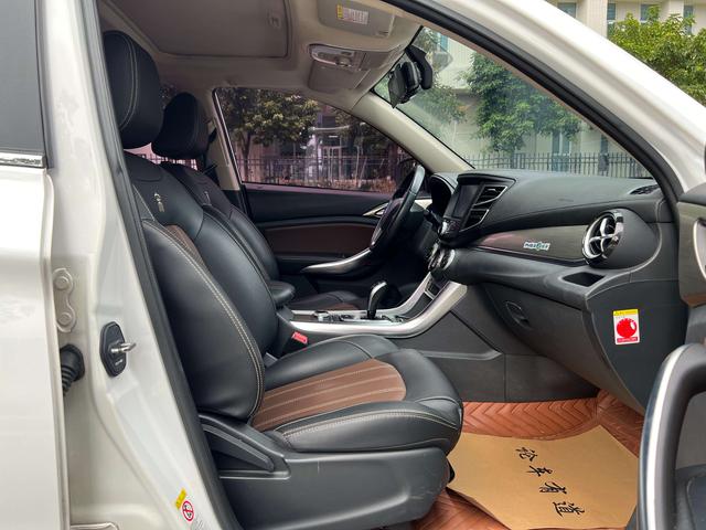 Certificated Used BYD Song DM 2017 1.5TID Full-time Four-wheel Drive Luxury Edition