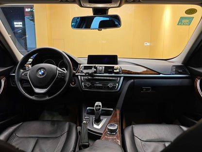 Certificated Used BMW 3 Series 2014 Model 320Li Luxury Design Package