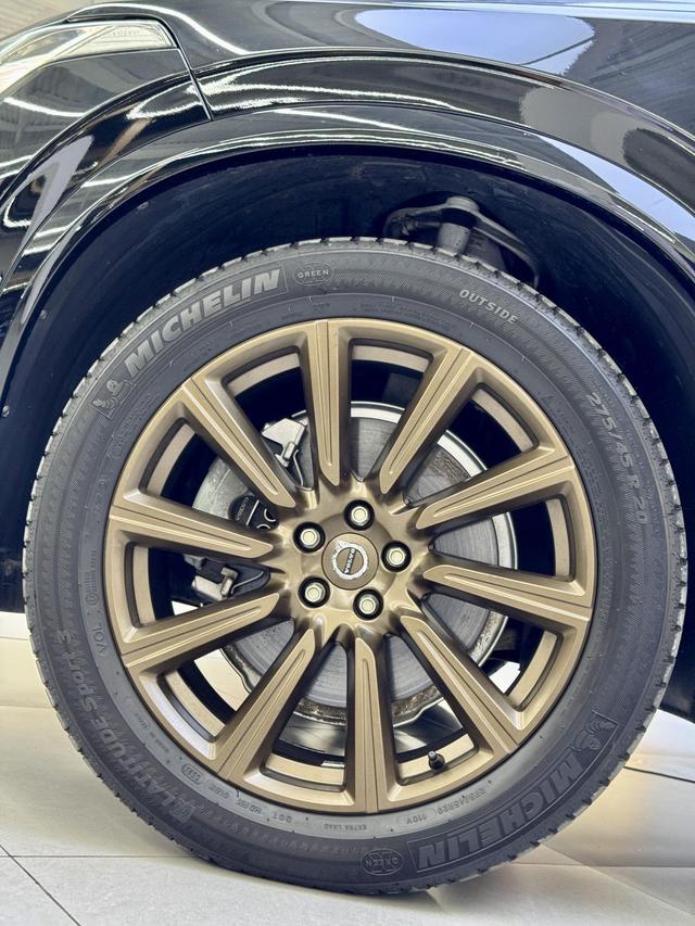 Certificated Used Volvo XC90 2015 T6 Zhi Zun Ban 7 Seats