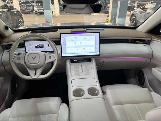 Certificated Pre-Owned VOYAH FREE 2025 Edition FREE+ Four-Wheel Drive Qiankun Version -u21909813