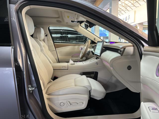 Certificated Pre-Owned VOYAH FREE 2025 Edition FREE+ Four-Wheel Drive Qiankun Version -u21909813