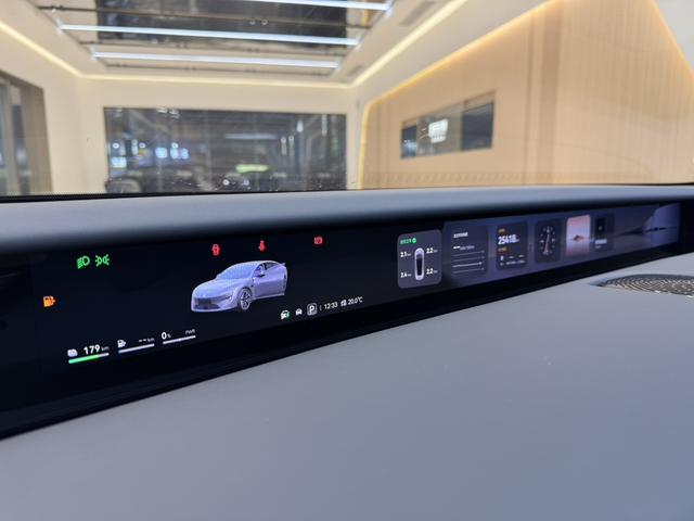 Certificated Pre-Owned AVATR 12 2025 Max Rear-Wheel Drive Extended-Range Version -u22068530