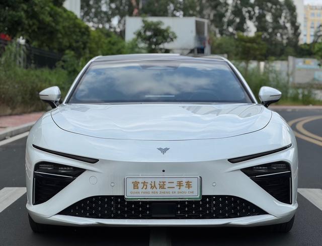 Certificated Pre-Owned Hozon Auto Nezha S 2022 Extended-Range Version 1160 Small Edition -u20653076