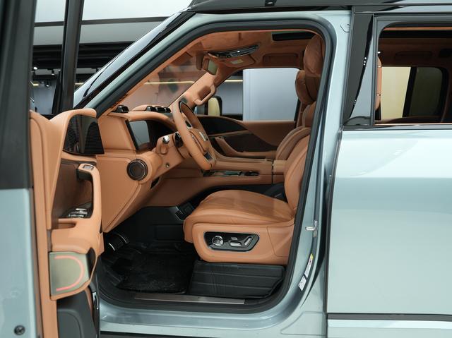 Certificated Pre-Owned Yangwang U8 2023 Luxury Edition -u22011717