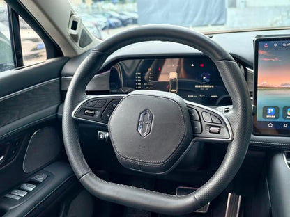 Certificated Pre-Owned Wenjie M5 2022 Extended-Range Four-Wheel Drive Ultimate Edition -u22008648