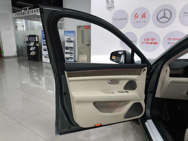 Certificated Pre-Owned Wenjie M5 2022 Extended-Range Four-Wheel Drive Performance Edition -u22037765