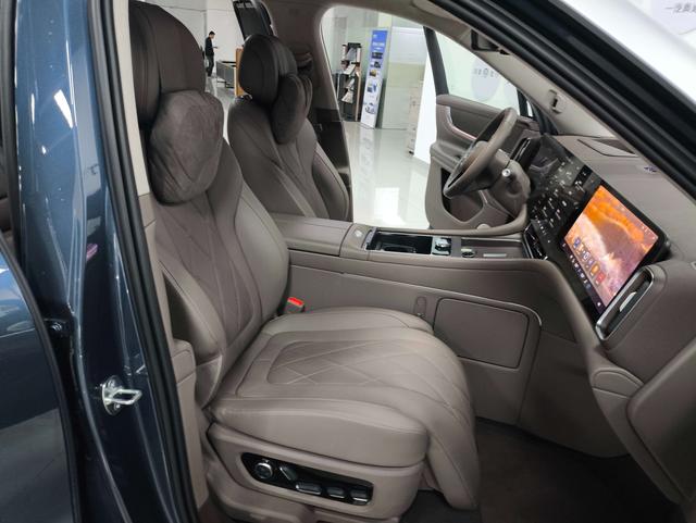 Certificated Pre-Owned AITO M9 2024 Extended Range Ultra Five-Seater Version -u21594493