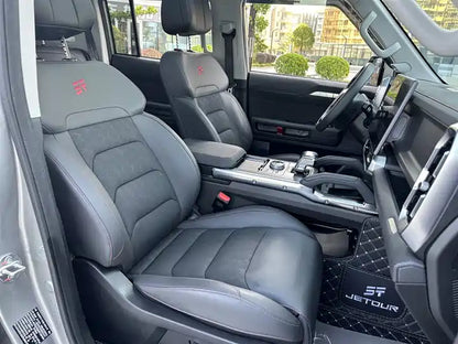 Pre-owned Jetour Traveller C-DM (2024) · C-DM 129 km Forest Edition