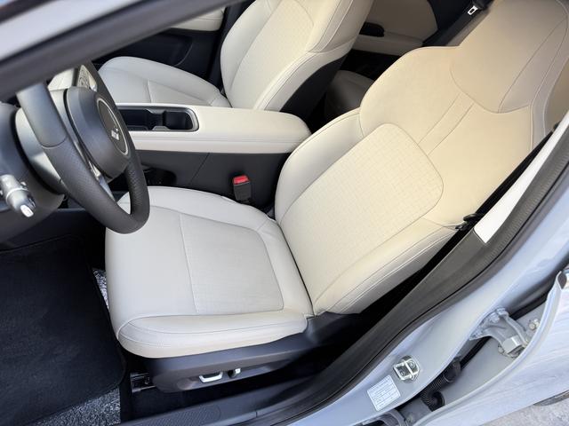 Certificated Pre-Owned SAIC-GM-Wuling Bingo PLUS 2024 Edition 401km Five-Seater Version