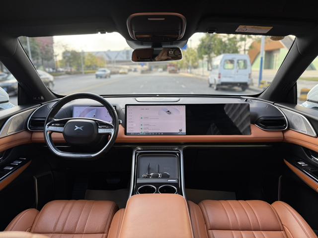 Certificated Pre-Owned XPENG G9 2022 702 Pro-u22118336