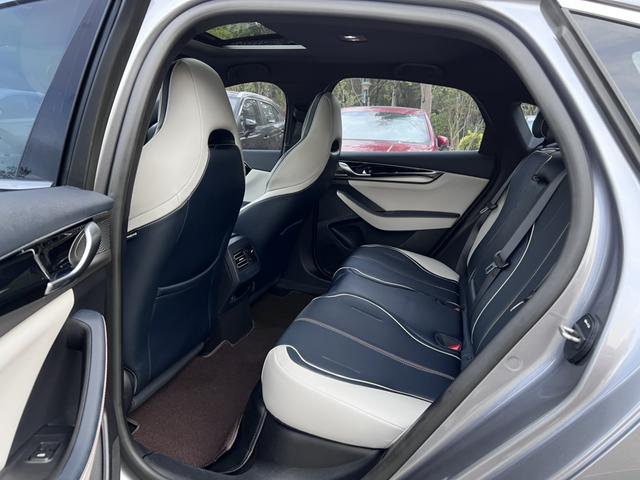 Certificated Pre-Owned BYD Qin PLUS DM 2021 DM-i 55KM Flagship -u21292927