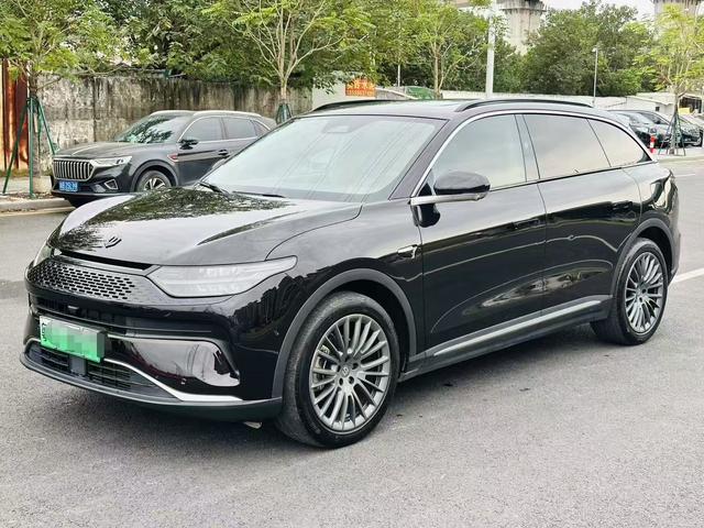 Pre-Owned Leapmotor C11 2023 Extended-Range 285 Smart Enjoyment Version