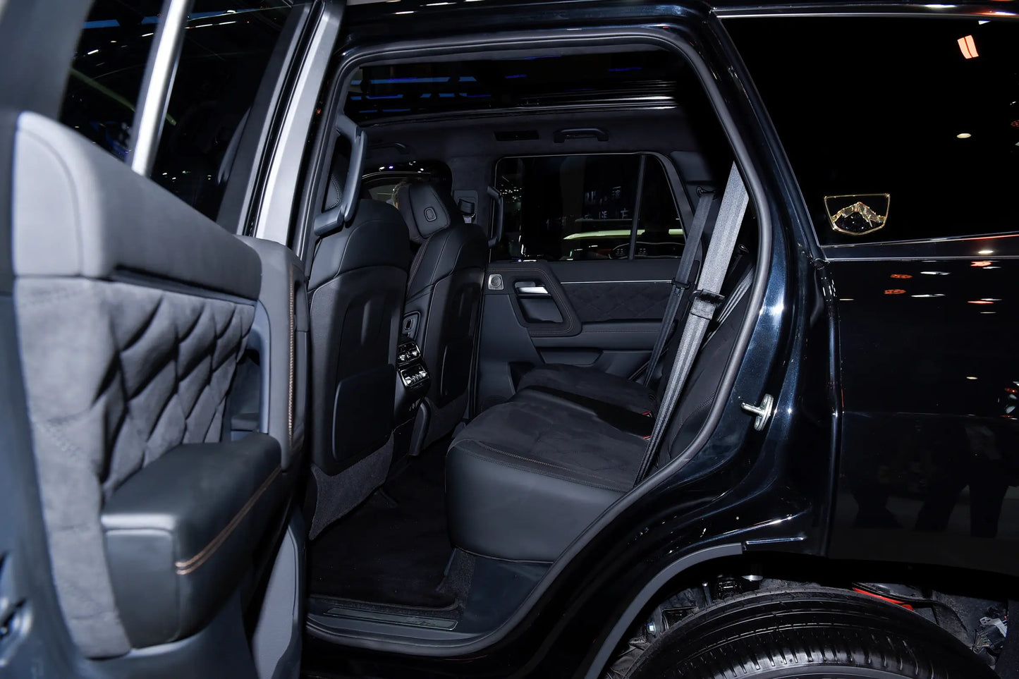 سيارة بايك BJ60 Thunder-Hybrid REEV للطرق الوعرة
