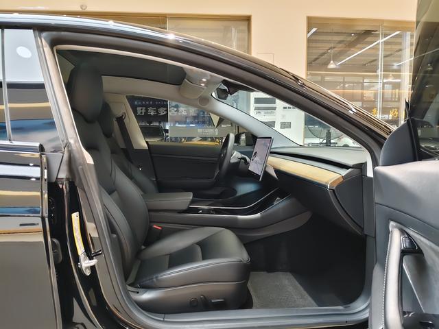 Pre-Owned Model 3 2020 Standard Range Rear-Wheel Drive Upgrade Version