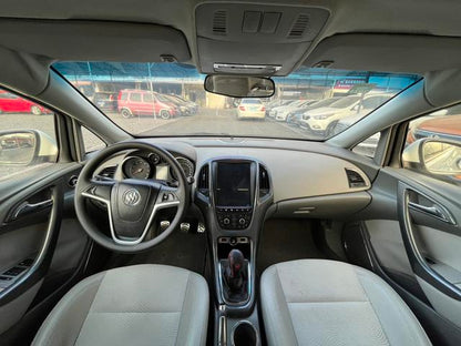 Certificated Pre-Owned SAIC-GM Buick Excelle 2013 XT 1.6L Manual Comfort Edition - u18423921