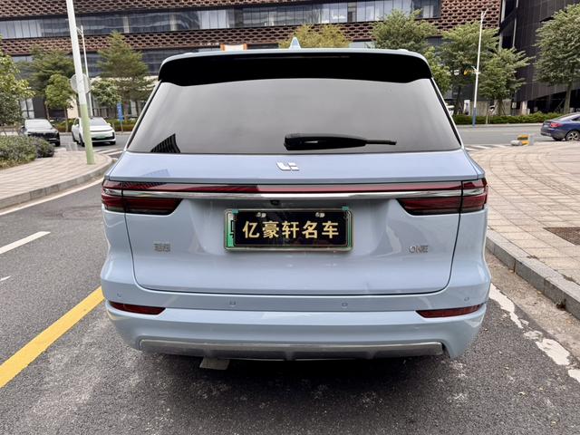 Certificated Pre-Owned Li Auto ONE 2021 Extended-Range 6-Seater Edition -u21524559