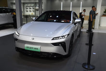 دونغفنغ eπ007-Hybrid REEV